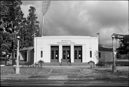 01-20250607-112443-kodak_tmax_400.jpg